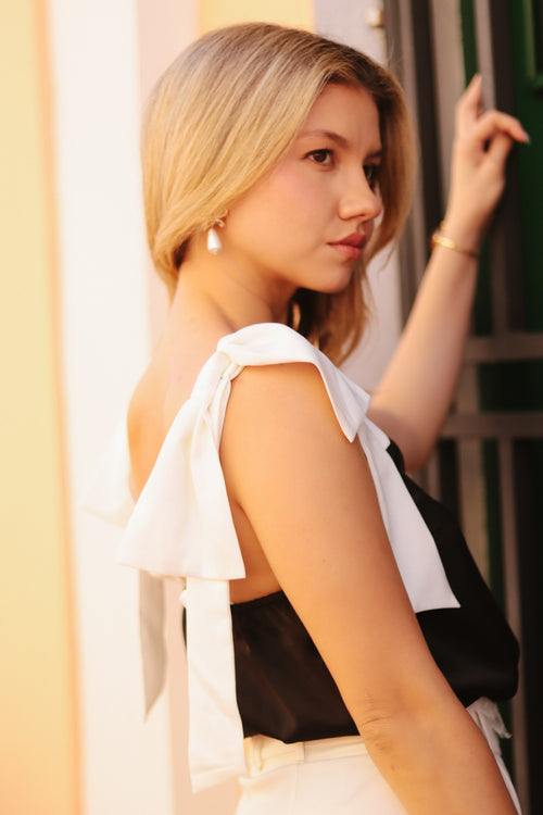 ETERNAL ELEGANCE TOP