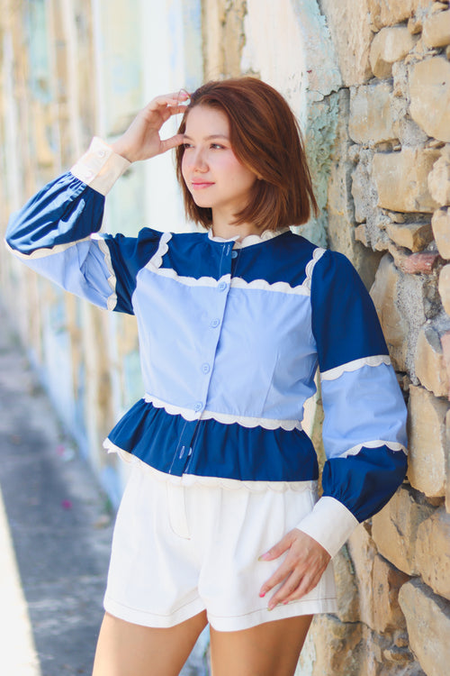 BLUE TOP
